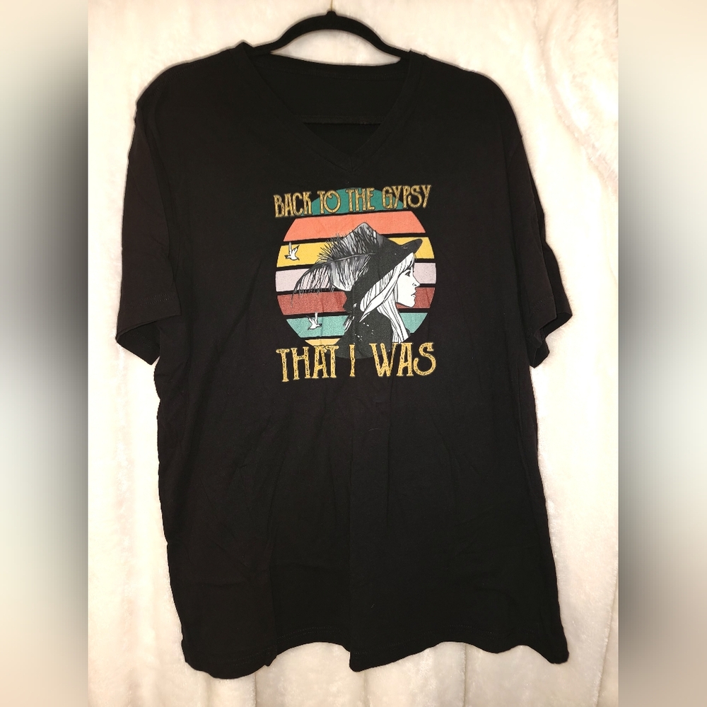 Fleetwood Mac Stevie Nicks Plus Size Curve V-neck Shirt. Gypsy Soft Comfortable